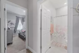 1025 NW 7th Pl, Cape Coral, FL 33993 - Photo 15