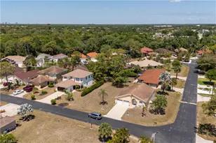 11264 Coimbra Ln, Bonita Springs, FL 34135 - Photo 5