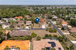 11264 Coimbra Ln, Bonita Springs, FL 34135 - Photo 3