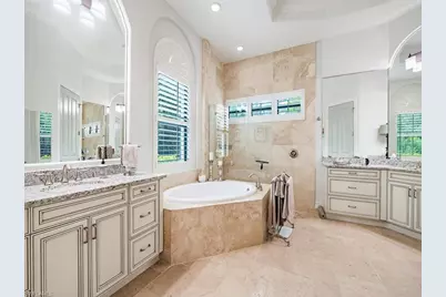 6445 Costa Cir, Naples, FL 34113 - Photo 19