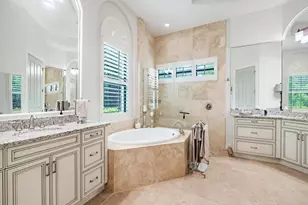 6445 Costa Cir, Naples, FL 34113 - Photo 19