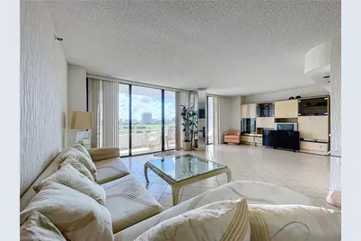 20225 NE 34th Ct, Miami, FL 33180 - Photo 25