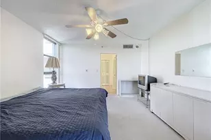 20225 NE 34th Ct, Miami, FL 33180 - Photo 39