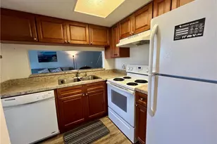 3370 Yukon Cir, Fort Myers, FL 33907 - Photo 11