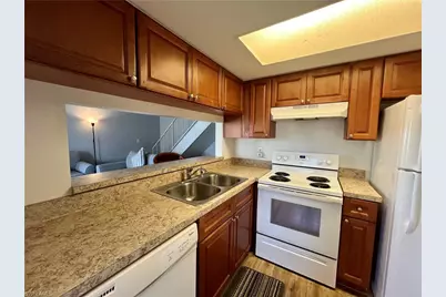 3370 Yukon Cir #3, Fort Myers, FL 33907 - Photo 9