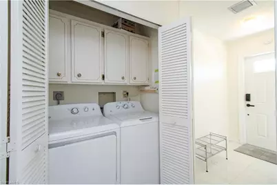 239 Palm Dr #2, Naples, FL 34112 - Photo 9