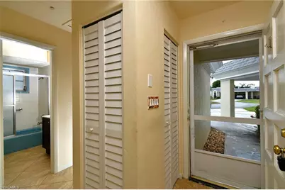 9 Park Lane Cir, Lehigh Acres, FL 33936 - Photo 7