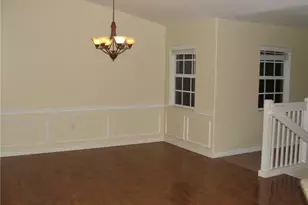 1295 Henley St, Naples, FL 34105 - Photo 7