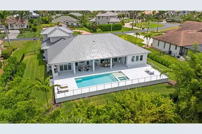 12601 Apopka Ct, North Fort Myers, FL 33903 - Photo 9