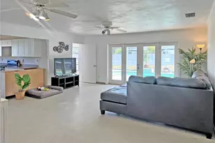 5201 Pocatella Ct, Cape Coral, FL 33904 - Photo 5