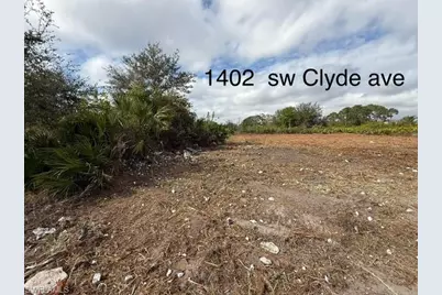 1402 Clyde Ave S, Lehigh Acres, FL 33976 - Photo 5