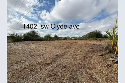 1402 Clyde Ave S, Lehigh Acres, FL 33976 - Photo 3