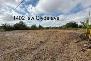 1402 Clyde Ave S, Lehigh Acres, FL 33976 - Photo 3