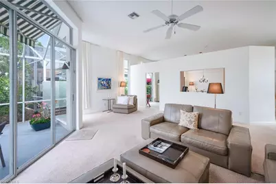 134 San Rafael Ln, Naples, FL 34119 - Photo 5