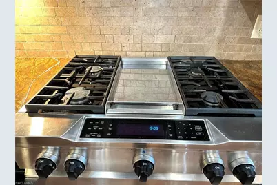 217 SW 17th St, Cape Coral, FL 33991 - Photo 15