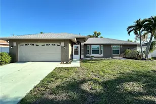 217 SW 17th St, Cape Coral, FL 33991 - Photo 3