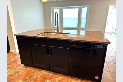 217 SW 17th St, Cape Coral, FL 33991 - Photo 13