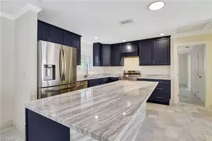 112 Capri Blvd, Naples, FL 34113 - Photo 7