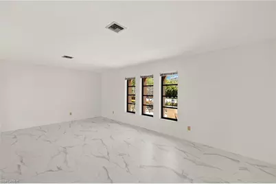 1011 El Mar Ave, Fort Myers, FL 33919 - Photo 3