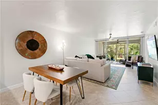 15171 Cedarwood Ln, Naples, FL 34110 - Photo 9