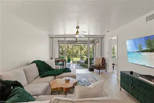 15171 Cedarwood Ln, Naples, FL 34110 - Photo 7