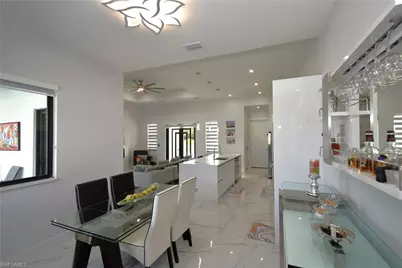 121 NW 10th Ave, Cape Coral, FL 33993 - Photo 11