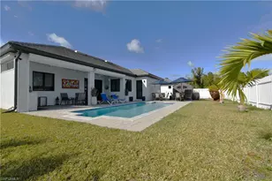 121 NW 10th Ave, Cape Coral, FL 33993 - Photo 29