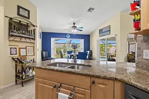 605 SE 22nd St, Cape Coral, FL 33990 - Photo 15