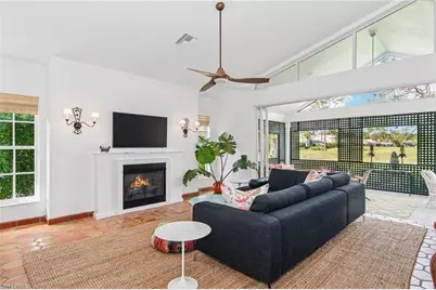 234 Edgemere Way E, Naples, FL 34105 - Photo 9