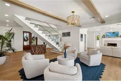 8451 Casa Del Rio Ln, Fort Myers, FL 33919 - Photo 7