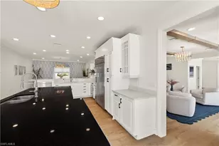 8451 Casa Del Rio Ln, Fort Myers, FL 33919 - Photo 13