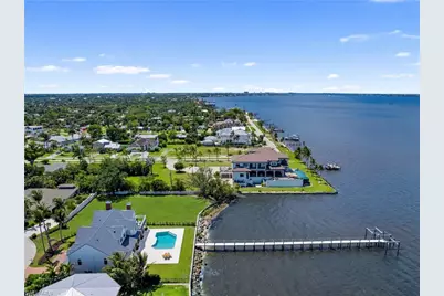 8451 Casa Del Rio Ln, Fort Myers, FL 33919 - Photo 47