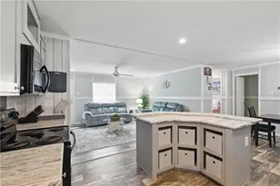 5151 Forest Park Dr, North Fort Myers, FL 33917 - Photo 9