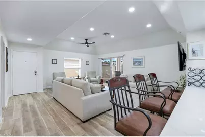 156 Sabal Lake Dr, Naples, FL 34104 - Photo 3