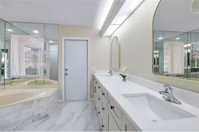 156 Sabal Lake Dr, Naples, FL 34104 - Photo 9