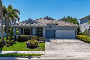 2579 Sawgrass Lake Ct, Cape Coral, FL 33909 - Photo 3