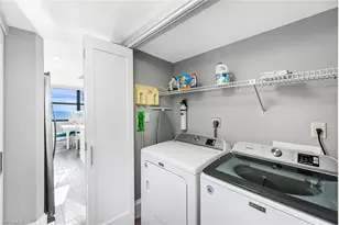 9375 Gulf Shore Dr, Naples, FL 34108 - Photo 29