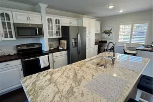 5975 Bloomfield Cir, Naples, FL 34112 - Photo 5