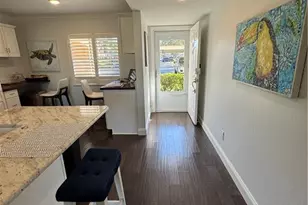 5975 Bloomfield Cir, Naples, FL 34112 - Photo 7