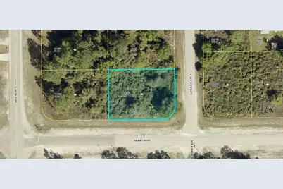 462-464 Limerick Ave. S Limerick Ave S, Lehigh Acres, FL 33974 - Photo 1