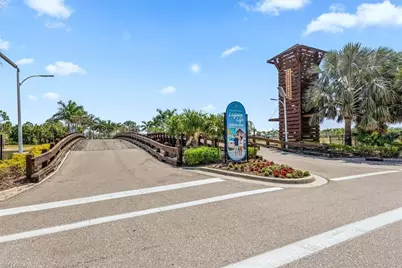 8813 Swell Brooks Ct, North Fort Myers, FL 33917 - Photo 3