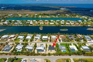 446 Lake Murex Cir, Sanibel, FL 33957 - Photo 5