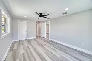 446 Lake Murex Cir, Sanibel, FL 33957 - Photo 21