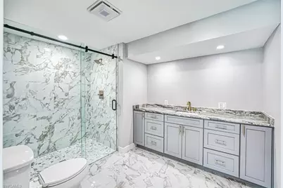 446 Lake Murex Cir, Sanibel, FL 33957 - Photo 23