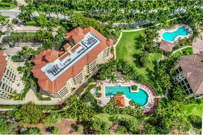 2728 Tiburon Blvd E #PH-503, Naples, FL 34109 - Photo 3