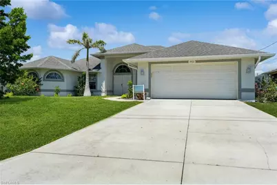 1921 SE 12th St, Cape Coral, FL 33990 - Photo 3