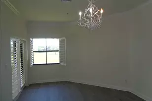 200 Vintage Cir, Naples, FL 34119 - Photo 13