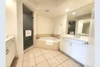 2090 W 1st St #J410, Fort Myers, FL 33901 - Photo 31