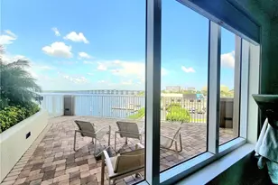 2090 W First St, Fort Myers, FL 33901 - Photo 29