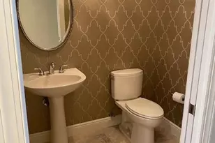 2104 W First St, Fort Myers, FL 33901 - Photo 15